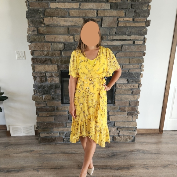 Hi low Faux wrap Dress - Picture 1 of 3